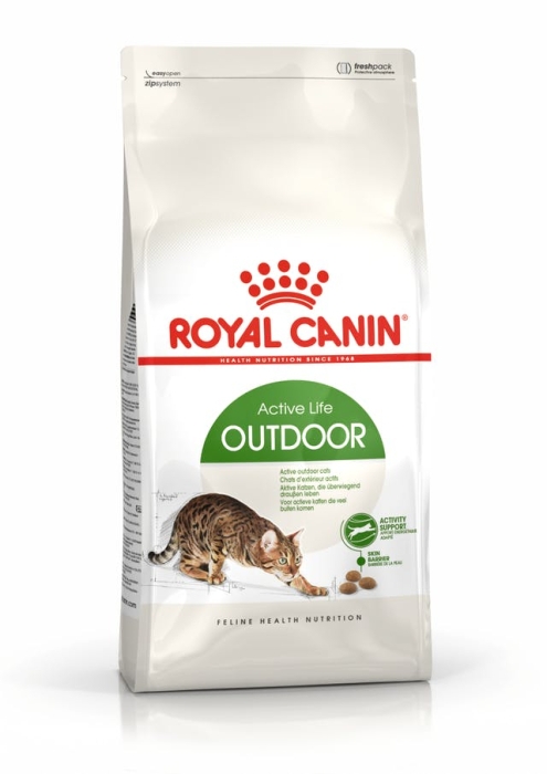 Royal Canin Outdoor -  Пълноценна суха храна за котки живеещи на открито, 2кг.